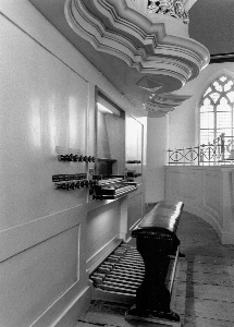 Manualen, pedaal, registers, orgelbank (©Koos Schippers, 2000)